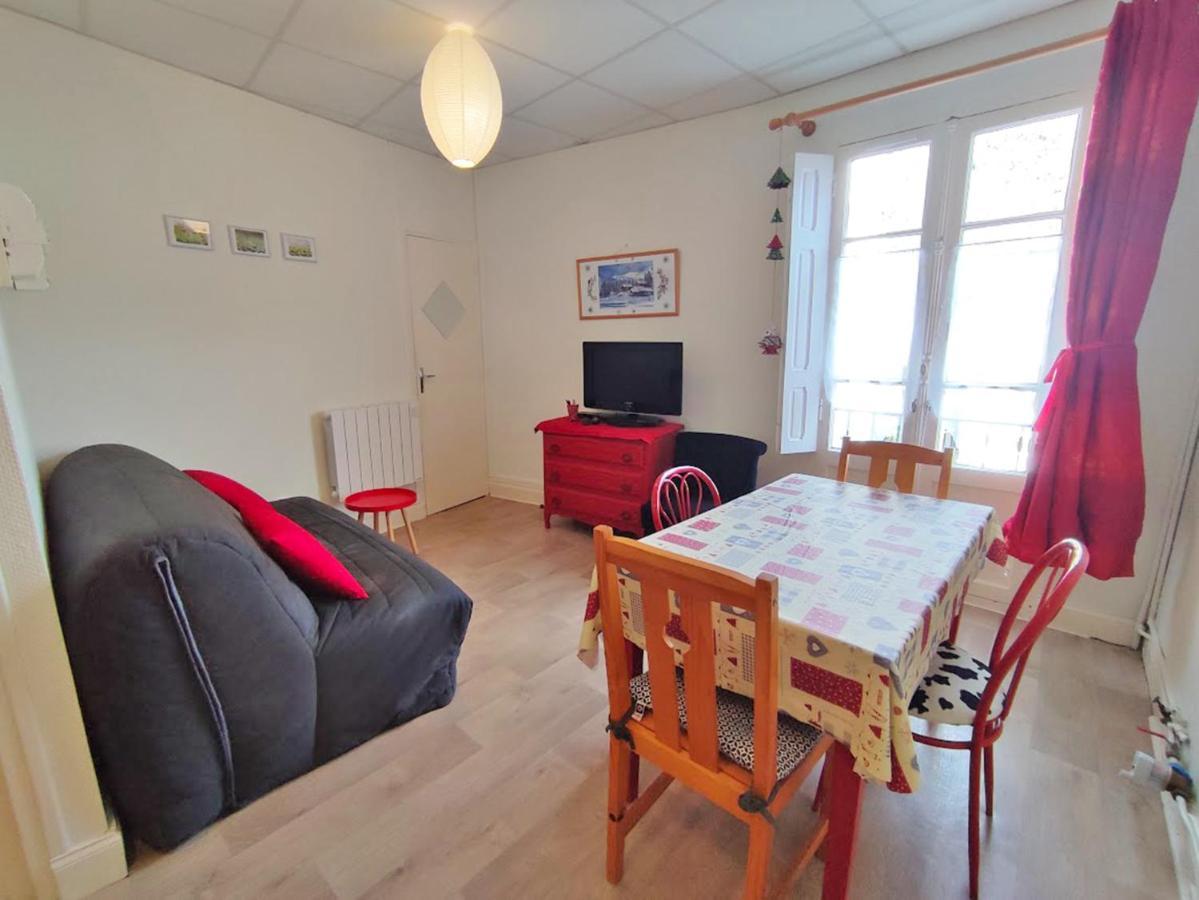 Les 3 Renards, T2 Bis, Parking, Centre Luchon, Casier A Skis, 4 Personnes Bagneres-de-Luchon Экстерьер фото